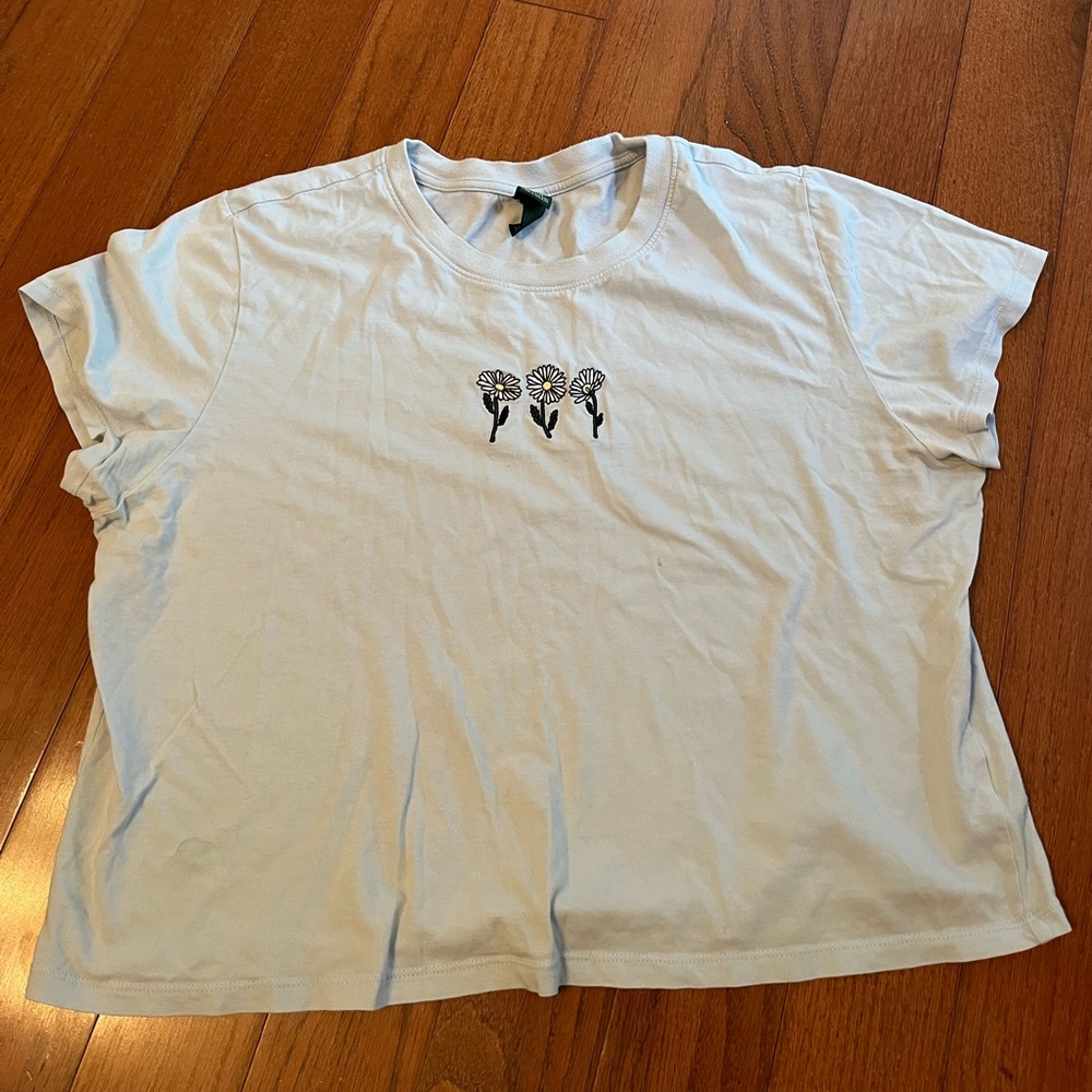 2 wild fable crop tees